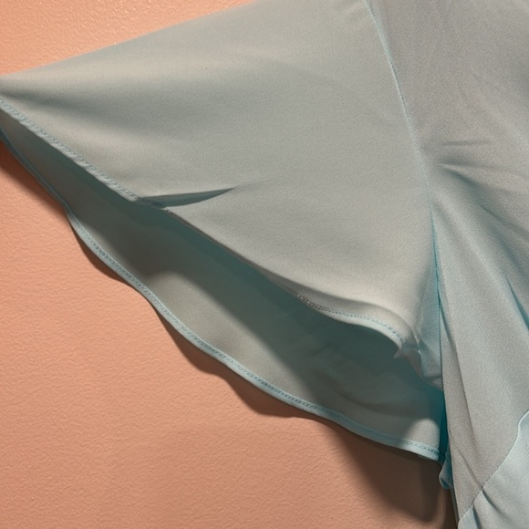 TORRID Georgette Twist Surplice Flutter Sleeve Blouse NWT Size PLUS 2X - Picture 9 of 13